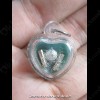 THAI AMULET HAU JAI MINI HEART LOVE ATTRACTION GREEN WAXY AJAN O 2556